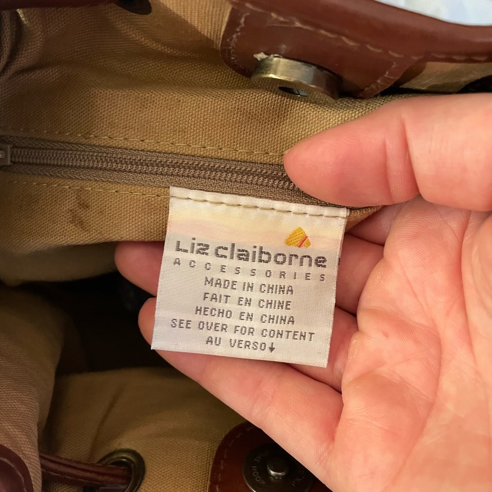 Liz Claiborne bucket bag purse - Picture 4 of 5